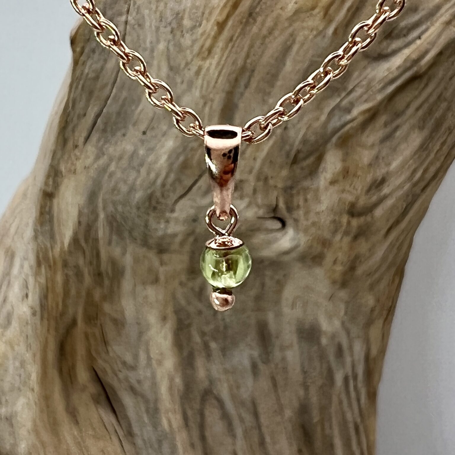 Geburtmonatsstein, rosé vergoldet, August